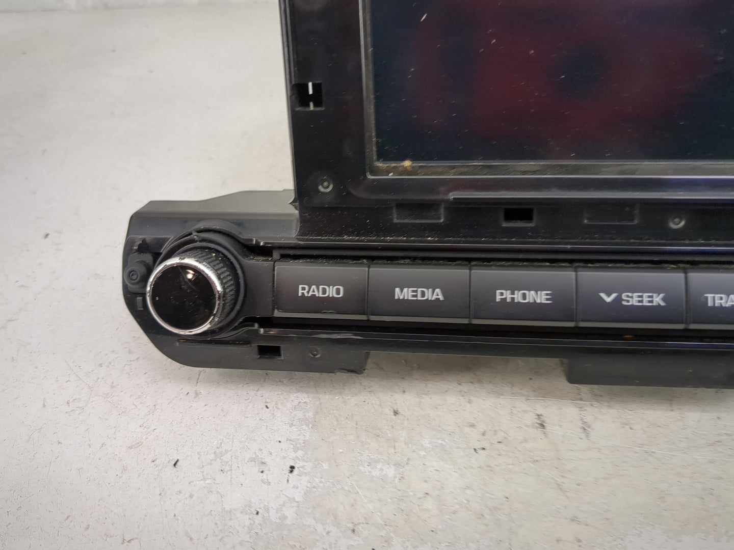 2017-2018 Hyundai Elantra Radio AM FM Cd Player Receiver Replacement P/N:96160-F2100UAT AVB40F2AN Fits Fits 2017 2018 OEM Us