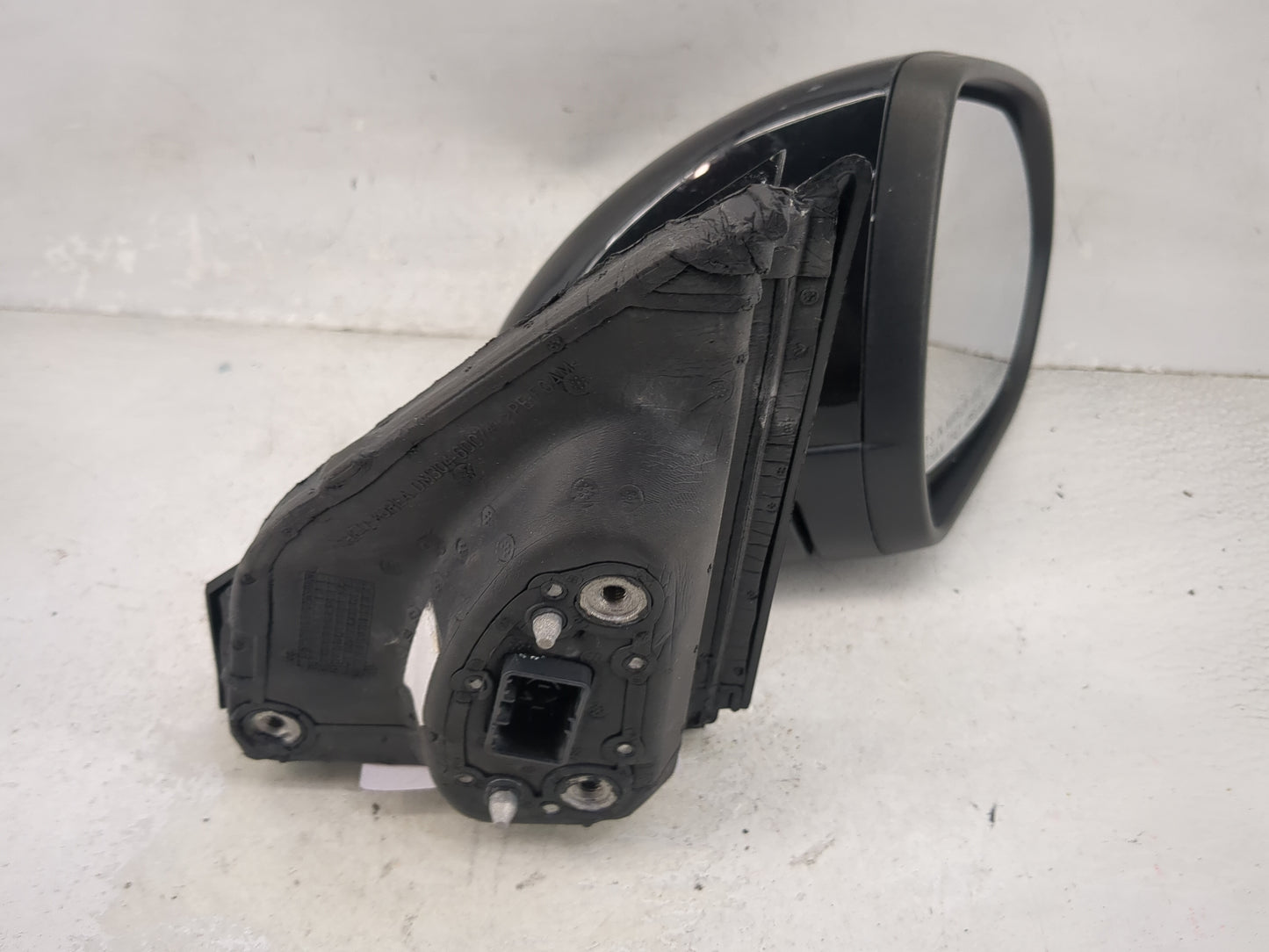 2017 Hyundai Elantra Passenger Side View Mirror - Right Door Mirror OEM Used - Oemusedautoparts1.com