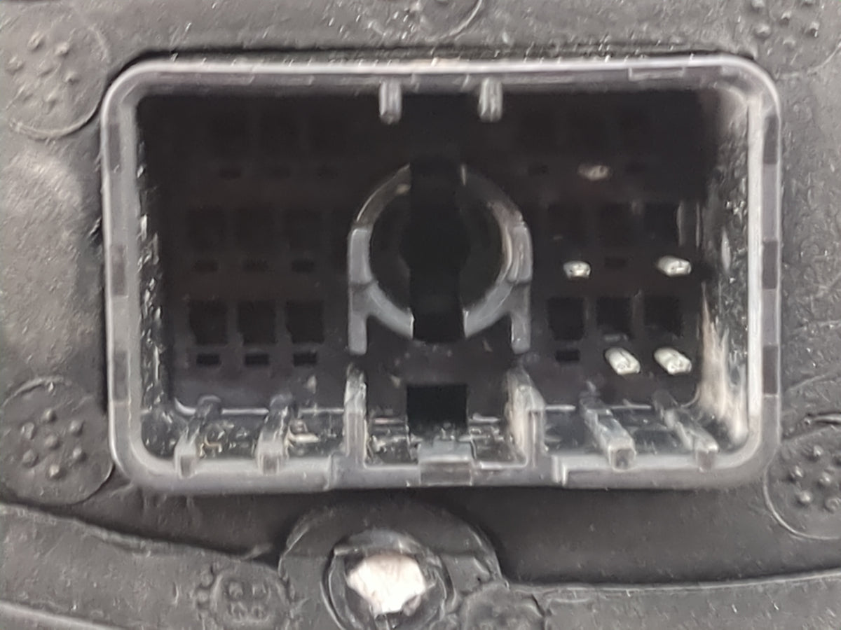 2017 Hyundai Elantra Passenger Side View Mirror - Right Door Mirror OEM Used - Oemusedautoparts1.com
