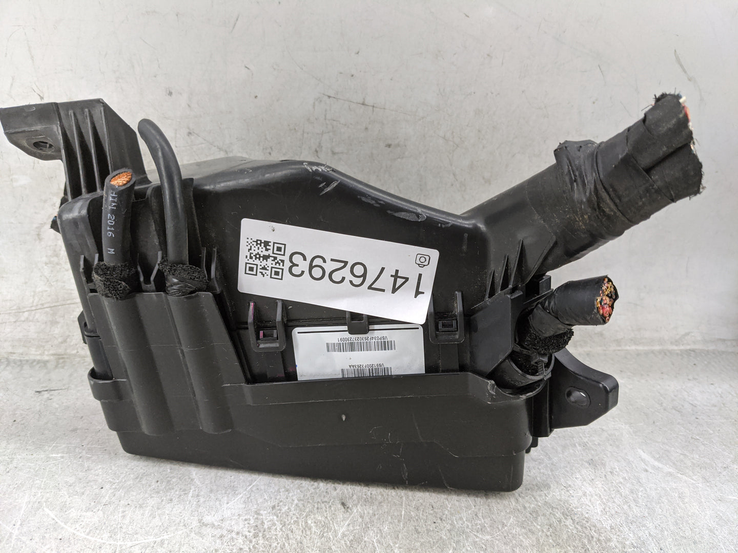 2017 Hyundai Elantra Fusebox Fuse Box Panel Relay Module P/N:VS91200F3263AA VSP034F2630237230091 Fits OEM Used Auto Parts - 