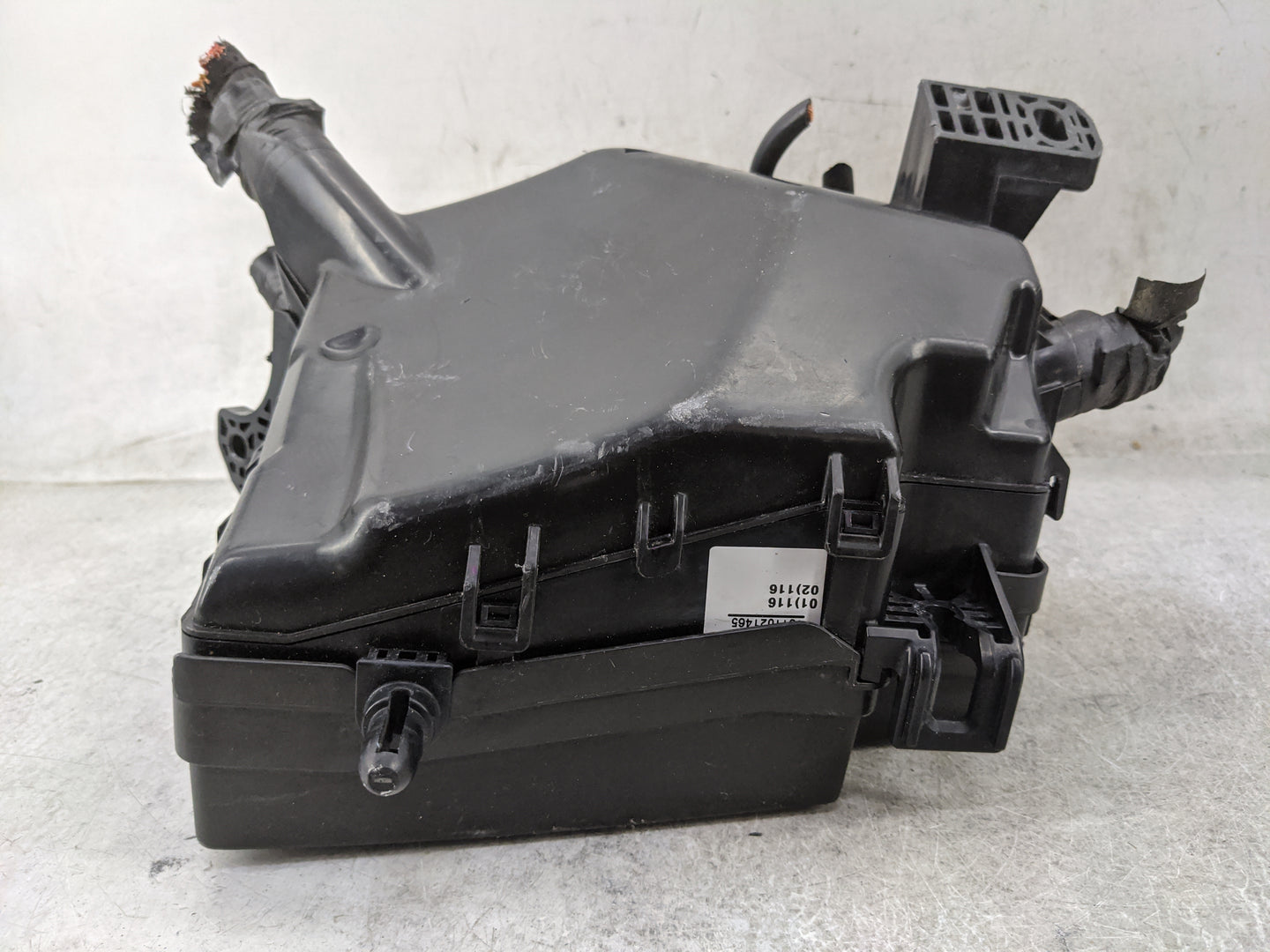 2017 Hyundai Elantra Fusebox Fuse Box Panel Relay Module P/N:VS91200F3263AA VSP034F2630237230091 Fits OEM Used Auto Parts - 