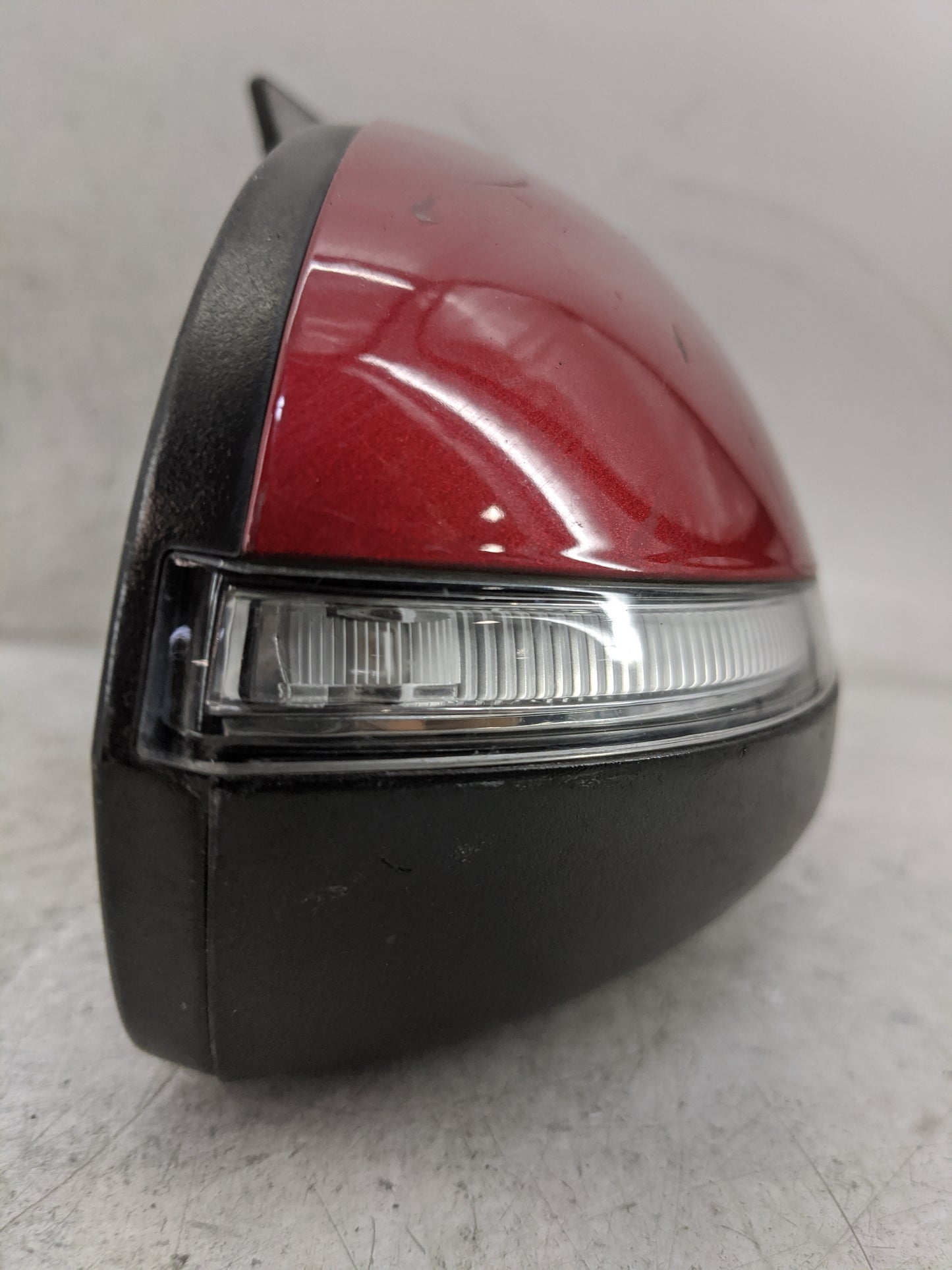 2017-2018 Hyundai Elantra Passenger Side View Mirror - Right Door Mirror OEM Used - Oemusedautoparts1.com