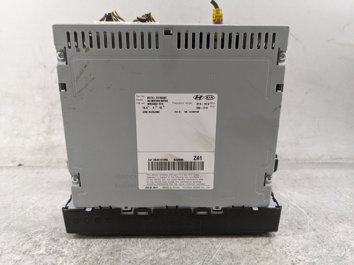 2017-2018 Hyundai Elantra Radio AM FM Cd Player Receiver Replacement P/N:96170-F2140UAT AC1B0F2AN Fits Fits 2017 2018 OEM Us