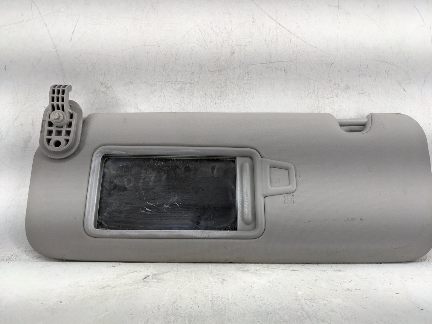 2017-2020 Hyundai Elantra Sun Visor Shade Replacement Driver Left Mirror Fits Fits 2017 2018 2019 2020 OEM Used Auto Parts -
