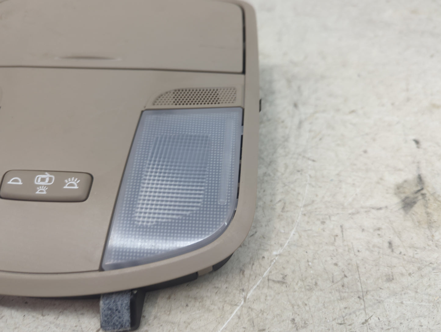 2017-2018 Hyundai Elantra Overhead Roof Console Tan - Oemusedautoparts1.com
