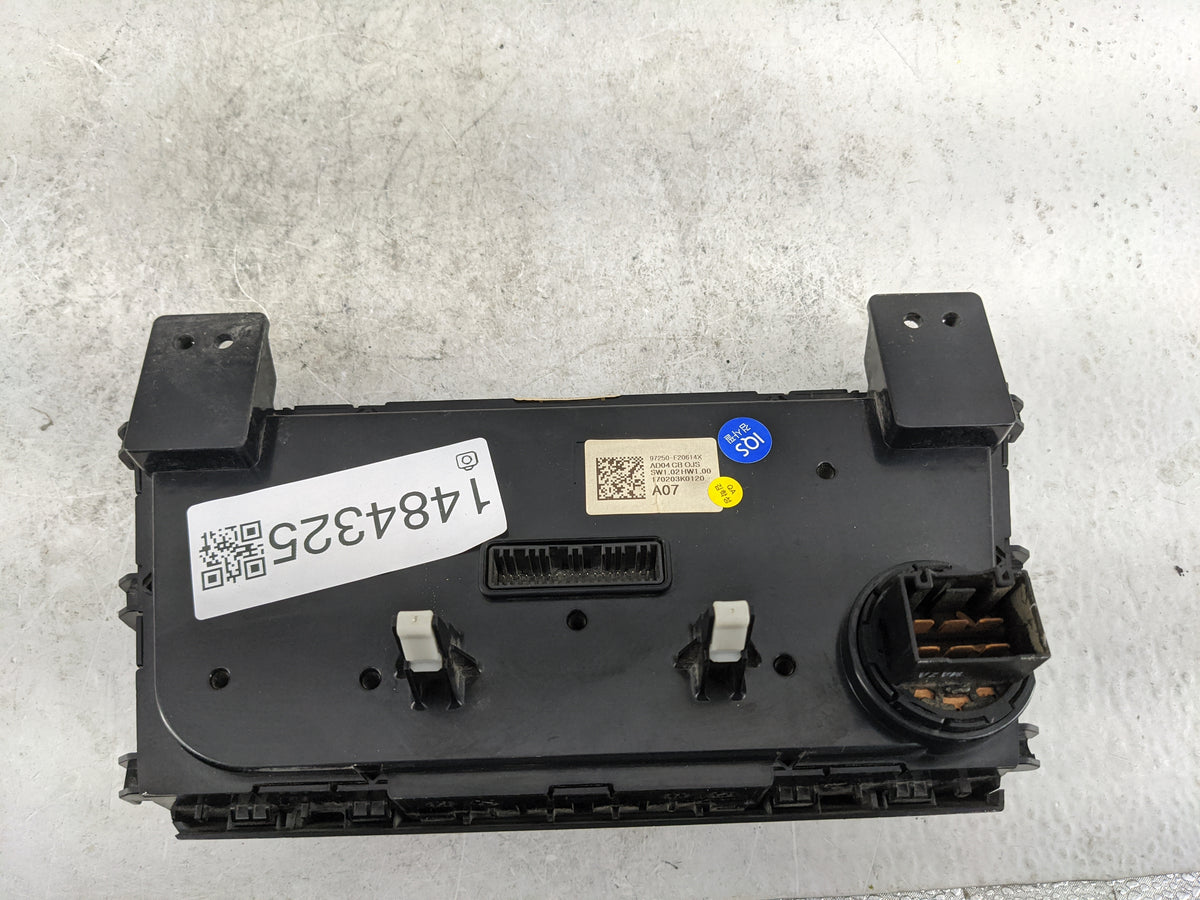 2017-2018 Hyundai Elantra Climate Control Module Temperature AC/Heater Replacement P/N:97250-F20614X AD04CBOJS Fits Fits 201