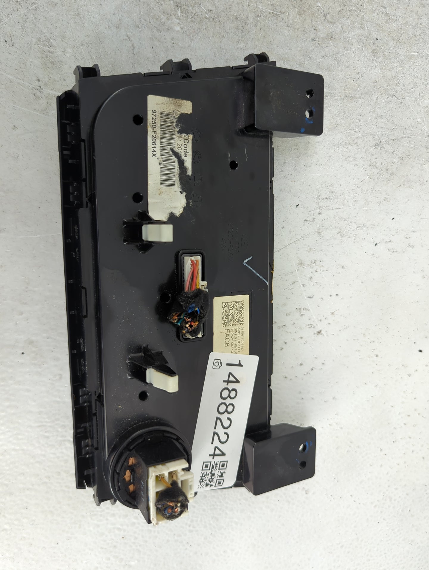 2017-2018 Hyundai Elantra Climate Control Module Temperature AC/Heater Replacement P/N:97250-F206144X Fits Fits 2017 2018 OE