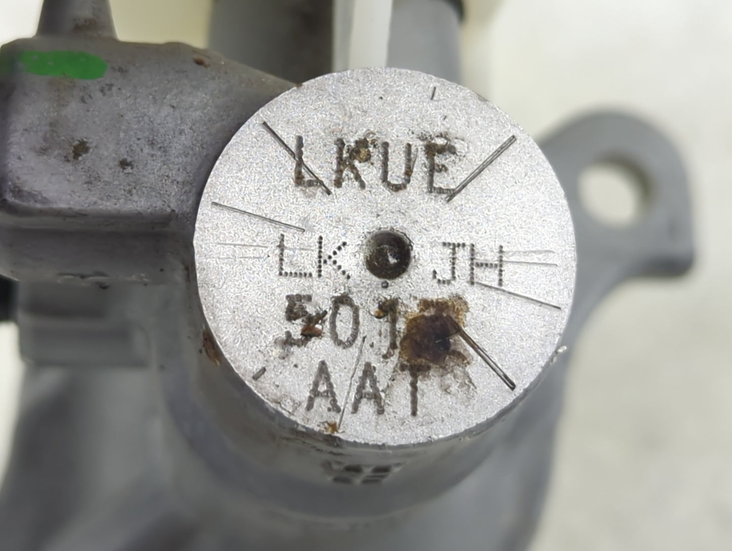 2017 Hyundai Elantra Brake Master Cylinder - Oemusedautoparts1.com