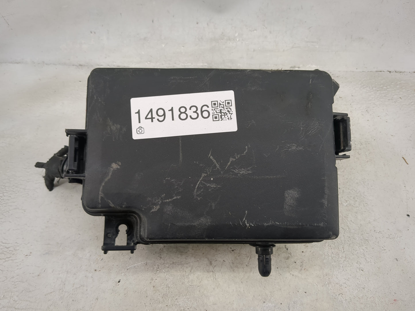 2017 Hyundai Elantra Fusebox Fuse Box Panel Relay Module P/N:18980-09625 18980-09630, 91956-F2020 Fits OEM Used Auto Parts -
