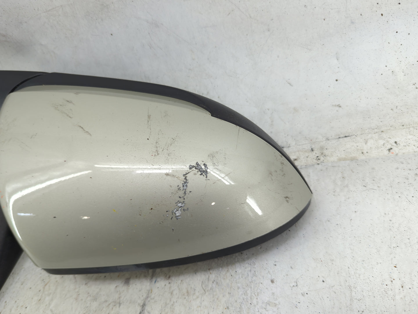 2017-2020 Hyundai Elantra Passenger Side View Mirror - Right Door Mirror OEM Used - Oemusedautoparts1.com