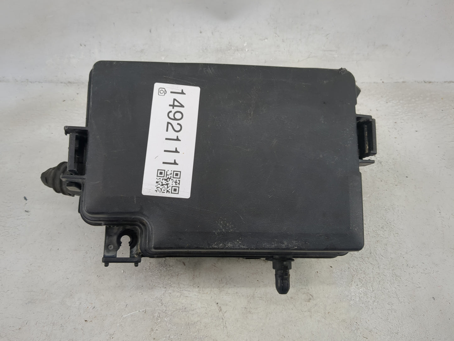 2017 Hyundai Elantra Fusebox Fuse Box Panel Relay Module P/N:18980-09625 18980-09630, 1604201180 Fits OEM Used Auto Parts - 