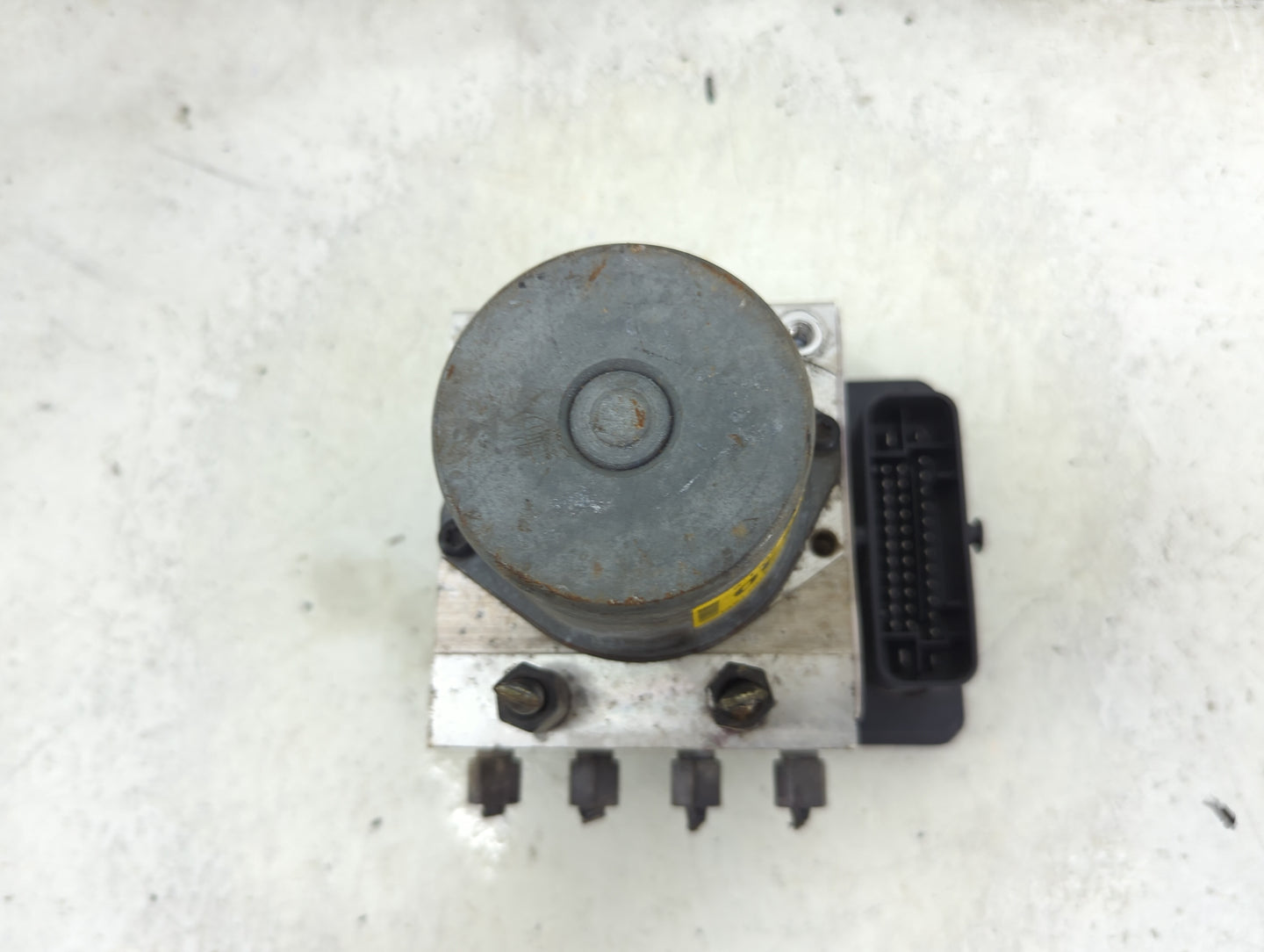 2017-2018 Hyundai Elantra ABS Pump Control Module Replacement P/N:F2589-30740 58920-F3570 Fits Fits 2017 2018 OEM Used Auto 