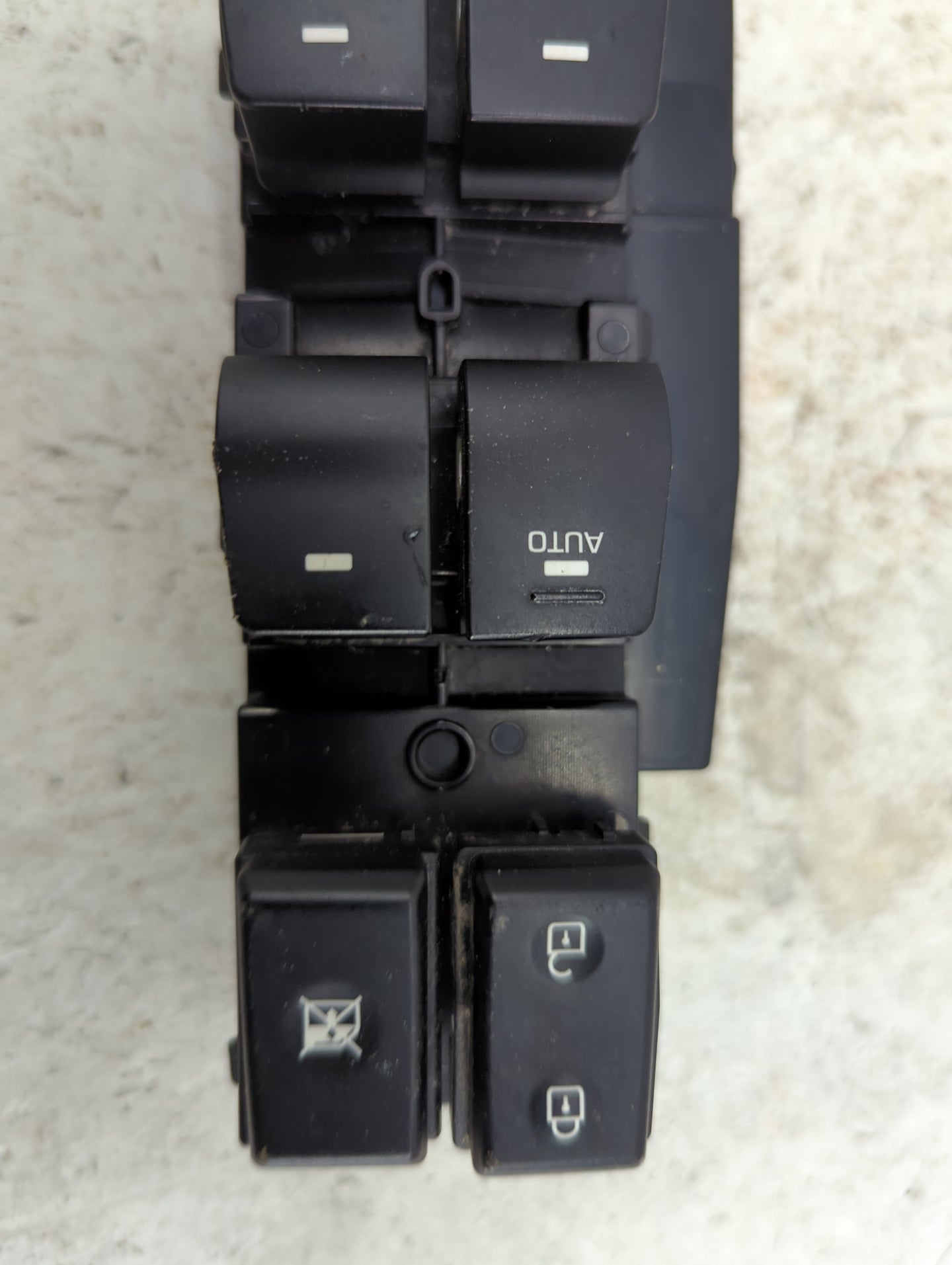 2017-2020 Hyundai Elantra Master Power Window Switch Replacement Driver Side Left P/N:93570-F2000 Fits Fits 2017 2018 2019 2