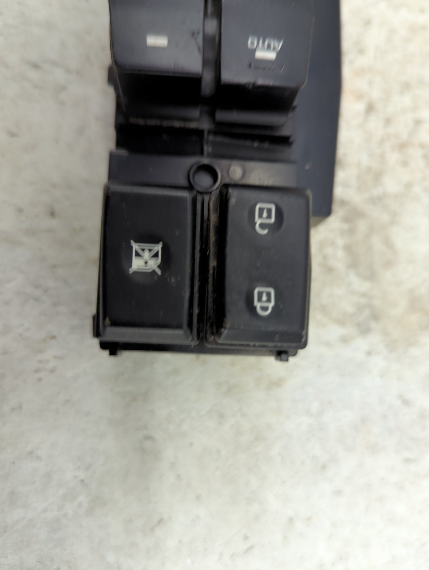 2017-2020 Hyundai Elantra Master Power Window Switch Replacement Driver Side Left P/N:93570-F2000 Fits Fits 2017 2018 2019 2
