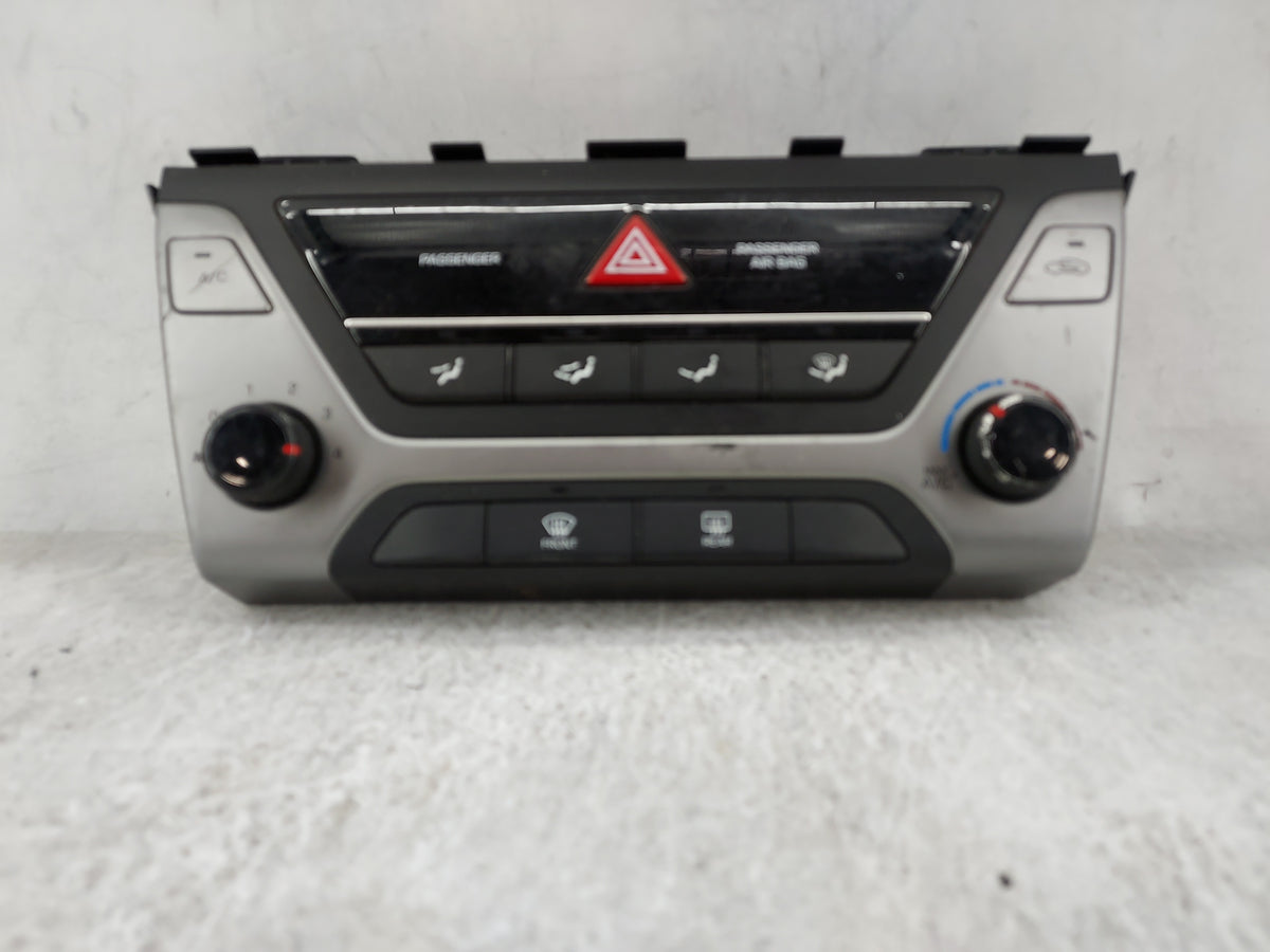 2017-2018 Hyundai Elantra Climate Control Module Temperature AC/Heater Replacement P/N:97250-F2001X AD03 Fits Fits 2017 2018