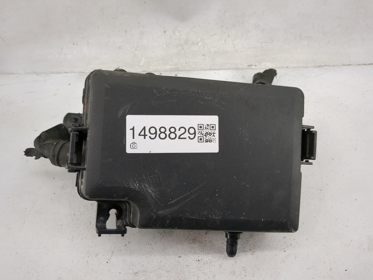2017 Hyundai Elantra Fusebox Fuse Box Panel Relay Module P/N:18980-09625 18980-09630 Fits OEM Used Auto Parts - Oemusedautop