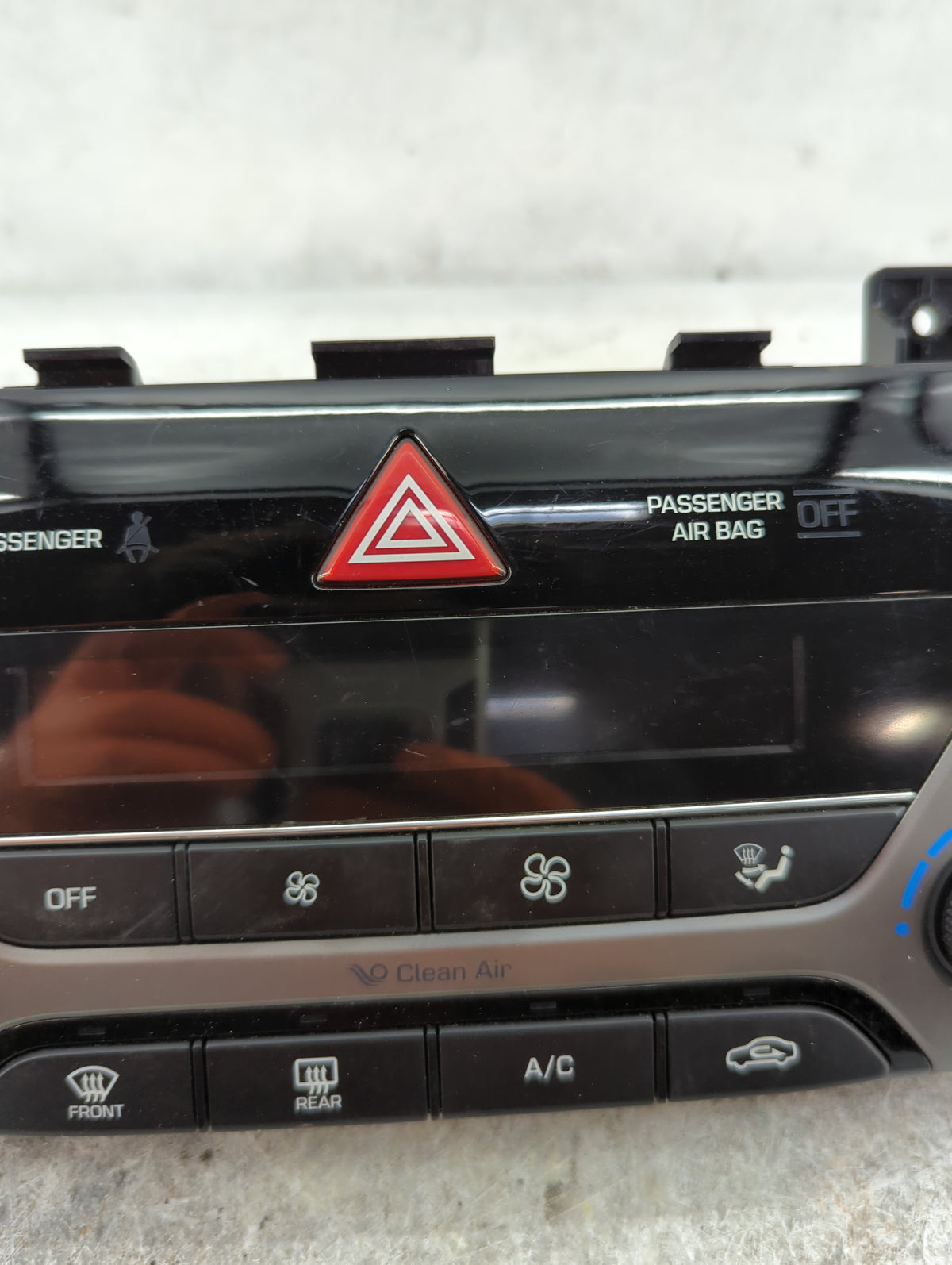 2017-2018 Hyundai Elantra Climate Control Module Temperature AC/Heater Replacement P/N:97250-F2231RET 97250-F2XXX Fits OEM U