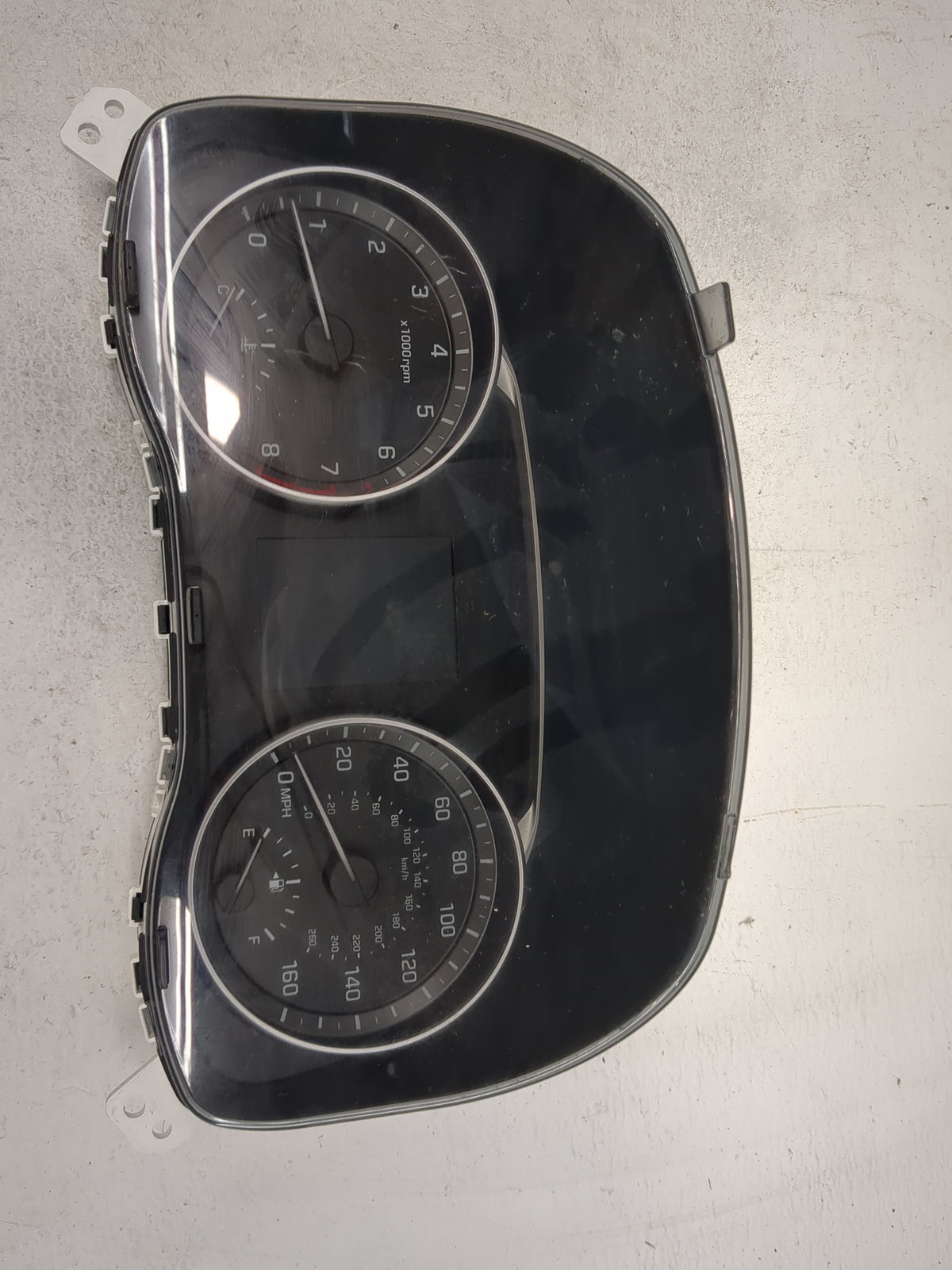 2017-2018 Hyundai Elantra Instrument Cluster Speedometer Gauges P/N:TN157580 Miles:67K Fits Fits 2017 2018 OEM Used Auto Par