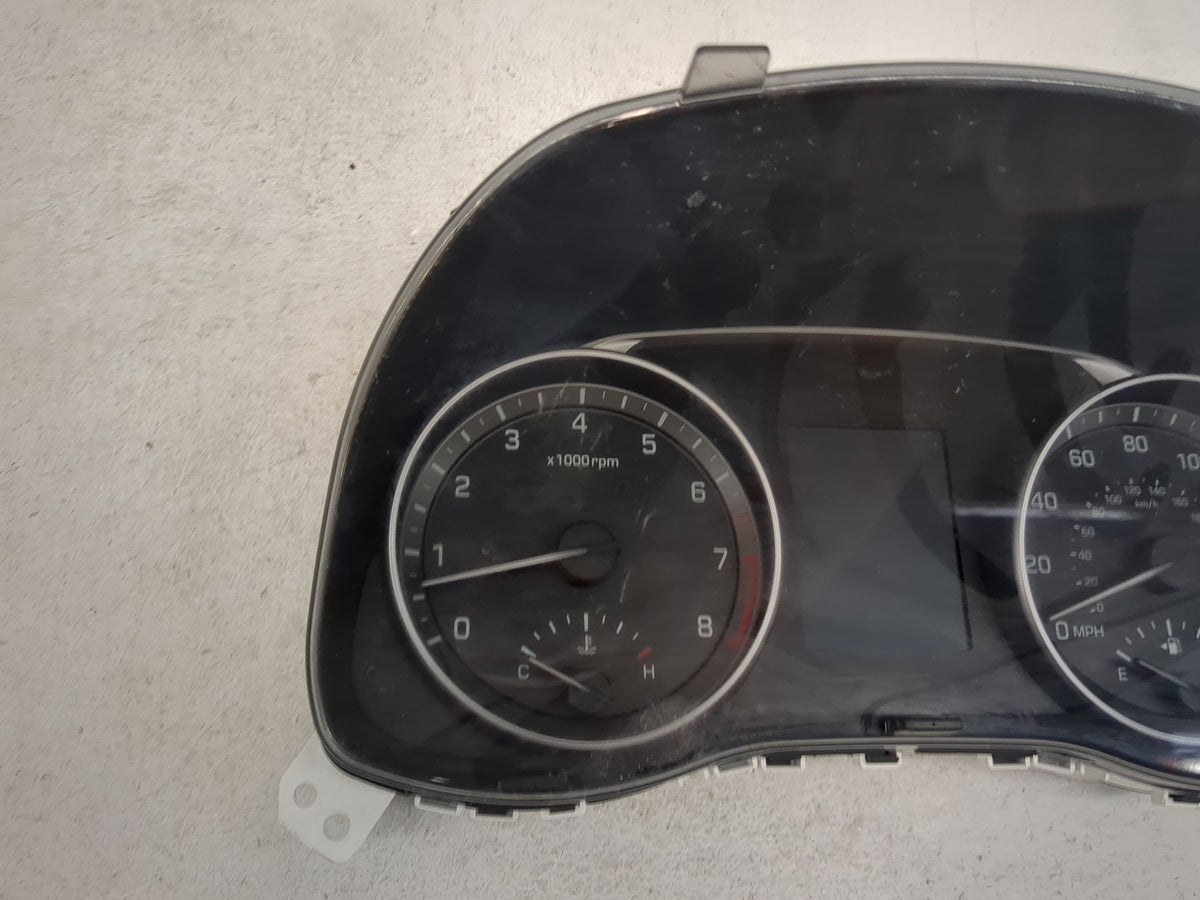 2017-2018 Hyundai Elantra Instrument Cluster Speedometer Gauges P/N:TN157580 Miles:67K Fits Fits 2017 2018 OEM Used Auto Par