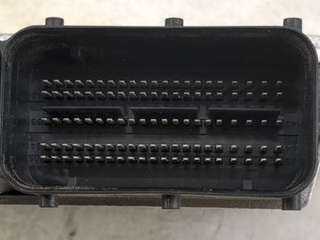 2017-2018 Hyundai Elantra PCM Engine Control Computer ECU ECM PCU OEM P/N:AD7UP2US65DA A2C1124440201, 39172-2EFC1 Fits 2017 2018 OEM Used Auto Parts