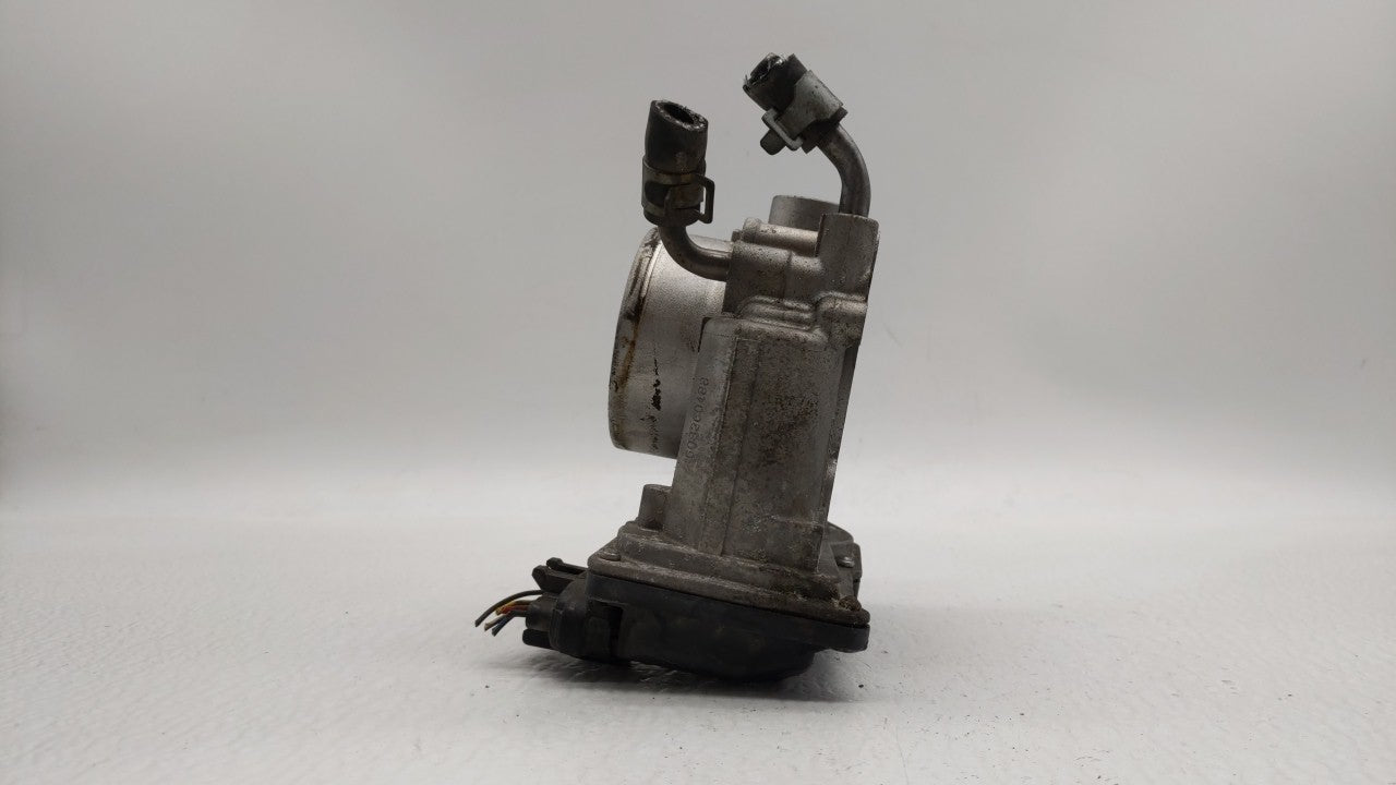 2011-2018 Hyundai Elantra Throttle Body P/N:35100-2E000 Fits Fits 2011 2012 2013 2014 2015 2016 2017 2018 2019 OEM Used Auto