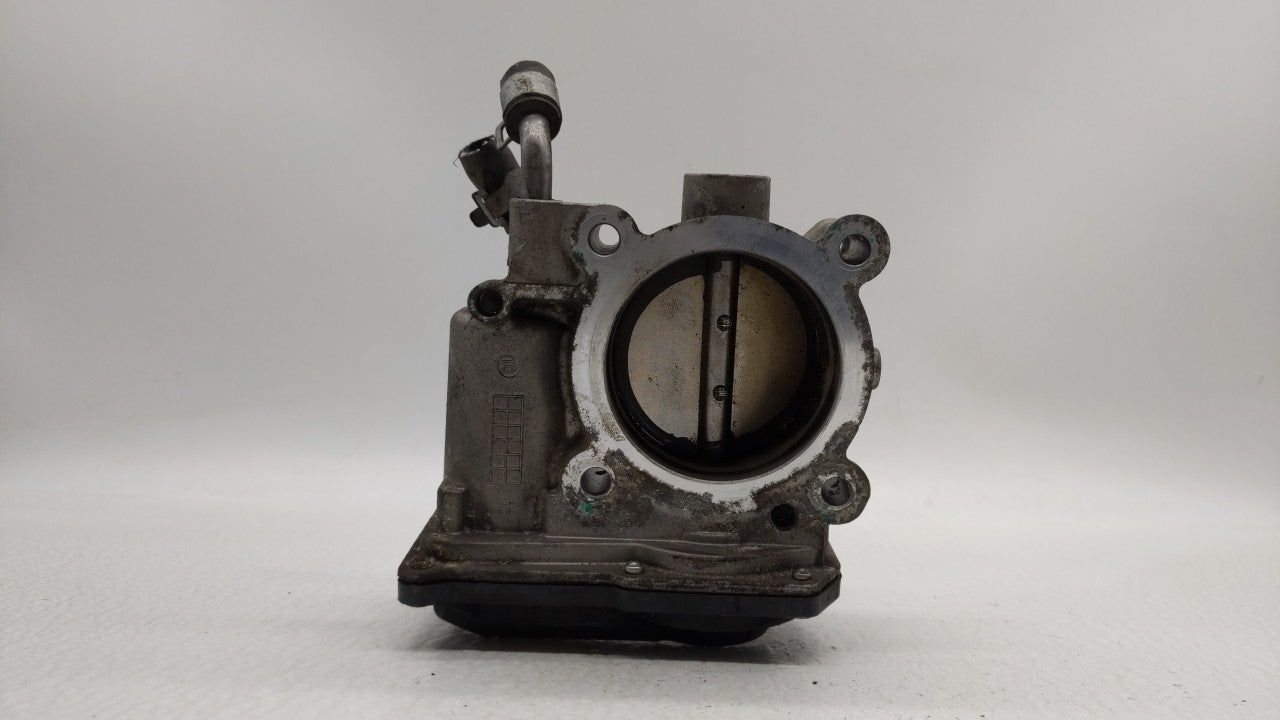 2011-2018 Hyundai Elantra Throttle Body P/N:35100-2E000 Fits Fits 2011 2012 2013 2014 2015 2016 2017 2018 2019 OEM Used Auto