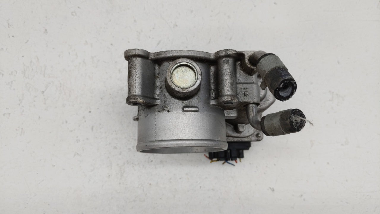 2011-2018 Hyundai Elantra Throttle Body P/N:35100-2E000 Fits Fits 2011 2012 2013 2014 2015 2016 2017 2018 2019 OEM Used Auto