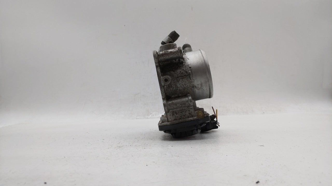 2011-2018 Hyundai Elantra Throttle Body P/N:35100-2E000 Fits Fits 2011 2012 2013 2014 2015 2016 2017 2018 2019 OEM Used Auto