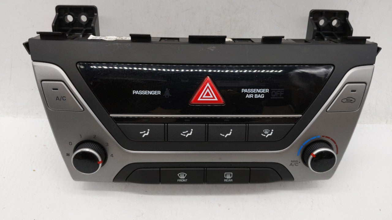 2017-2018 Hyundai Elantra Climate Control Module Temperature AC/Heater Replacement P/N:97250-F20614X 97250-F2AH0 Fits OEM Us