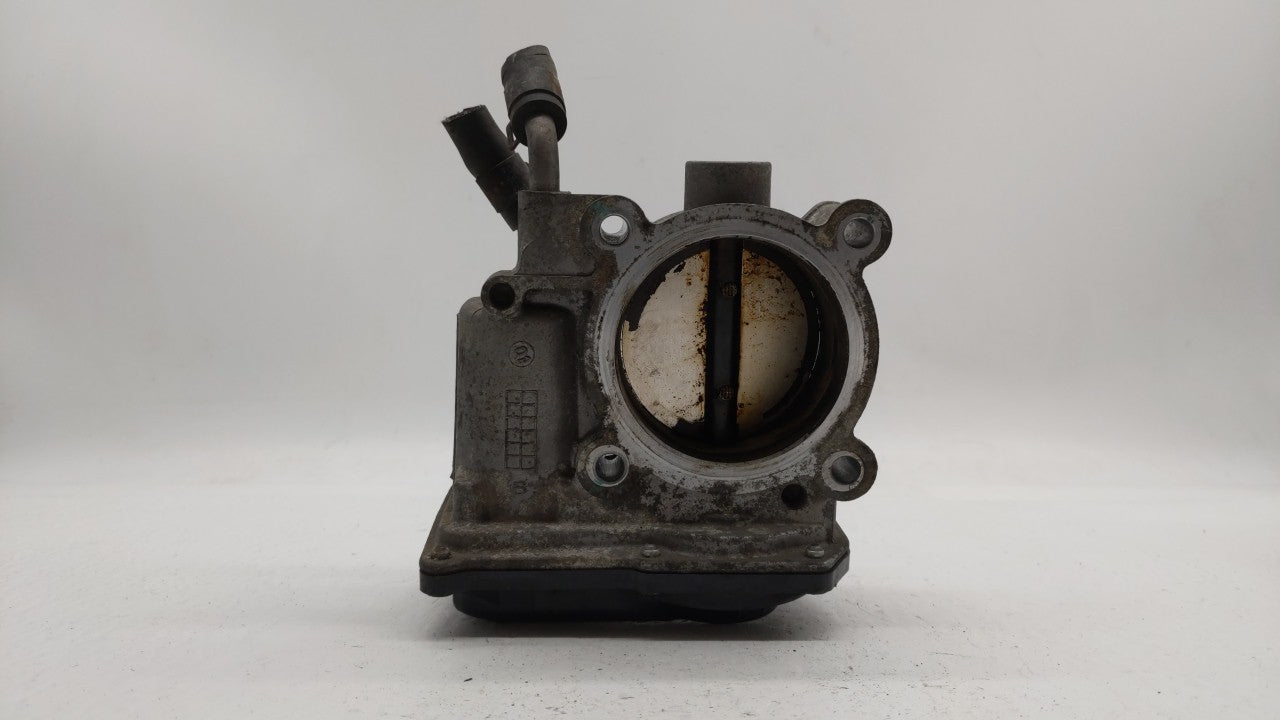 2011-2018 Hyundai Elantra Throttle Body P/N:35100-2E000 Fits Fits 2011 2012 2013 2014 2015 2016 2017 2018 2019 OEM Used Auto