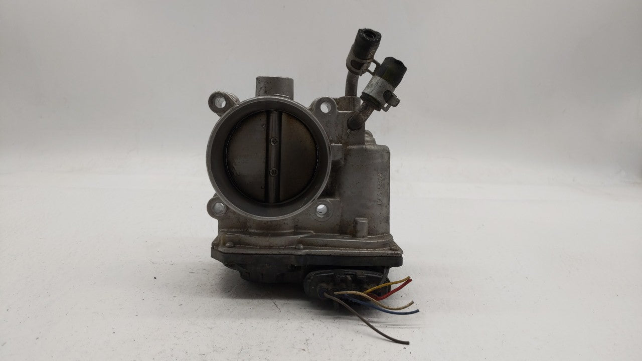 2011-2018 Hyundai Elantra Throttle Body P/N:35100-2E000 Fits Fits 2011 2012 2013 2014 2015 2016 2017 2018 2019 OEM Used Auto