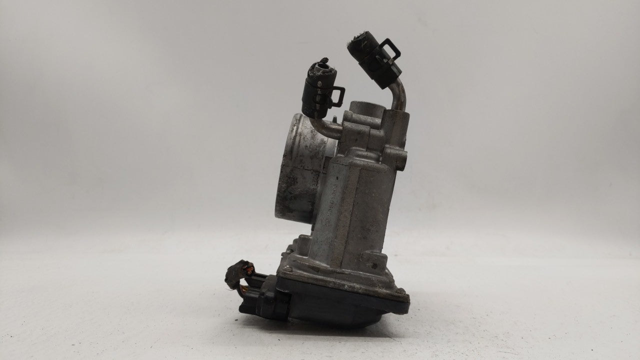 2011-2018 Hyundai Elantra Throttle Body P/N:35100-2E000 Fits Fits 2011 2012 2013 2014 2015 2016 2017 2018 2019 OEM Used Auto