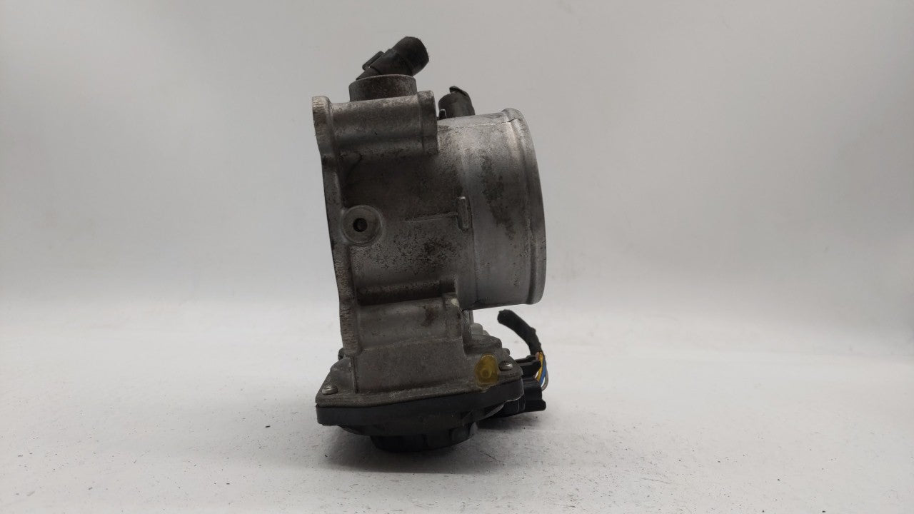 2011-2018 Hyundai Elantra Throttle Body P/N:35100-2E000 Fits Fits 2011 2012 2013 2014 2015 2016 2017 2018 2019 OEM Used Auto