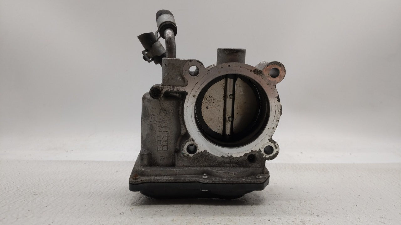 2011-2018 Hyundai Elantra Throttle Body P/N:35100-2E000 Fits Fits 2011 2012 2013 2014 2015 2016 2017 2018 2019 OEM Used Auto