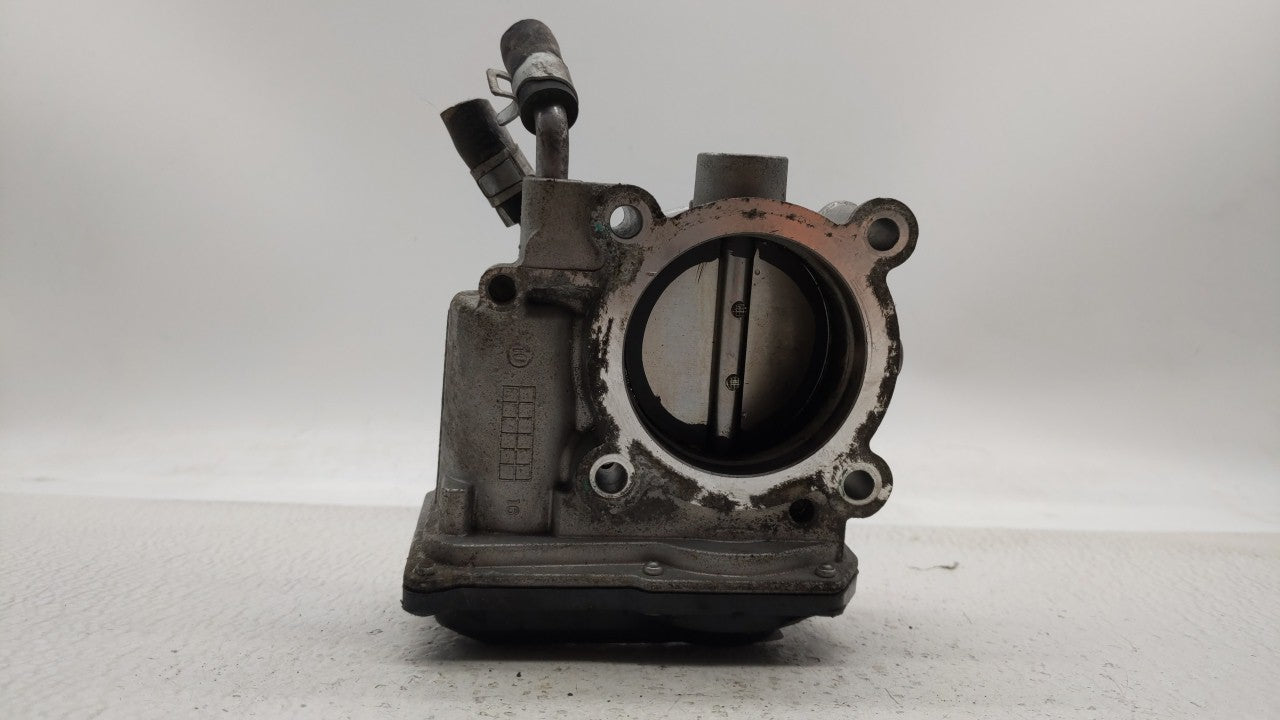 2011-2018 Hyundai Elantra Throttle Body P/N:35100-2E000 Fits Fits 2011 2012 2013 2014 2015 2016 2017 2018 2019 OEM Used Auto