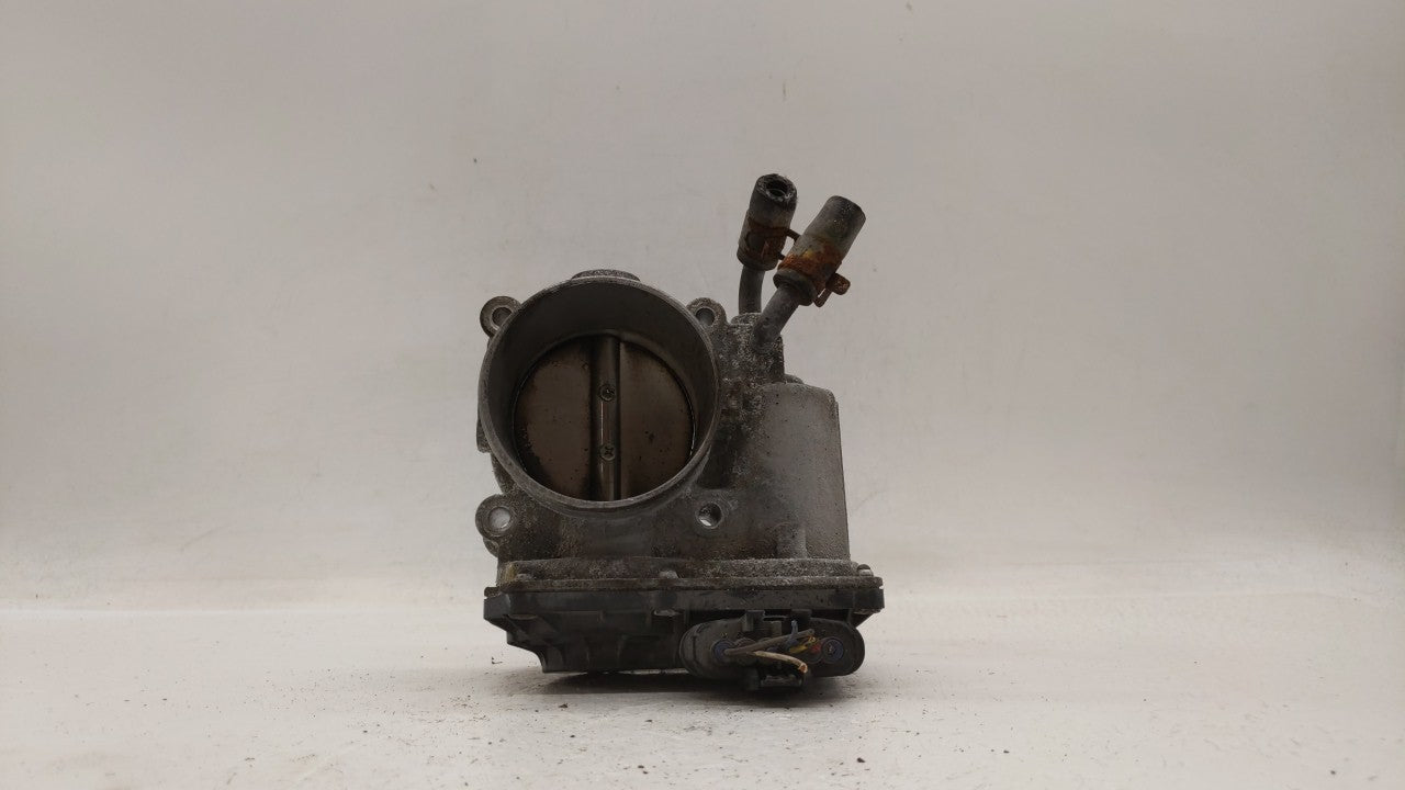 2011-2018 Hyundai Elantra Throttle Body P/N:35100-2E000 Fits Fits 2011 2012 2013 2014 2015 2016 2017 2018 2019 OEM Used Auto