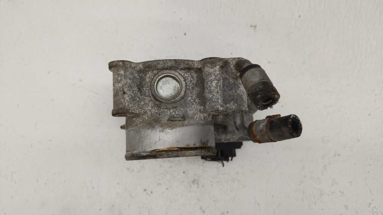 2011-2018 Hyundai Elantra Throttle Body P/N:35100-2E000 Fits Fits 2011 2012 2013 2014 2015 2016 2017 2018 2019 OEM Used Auto
