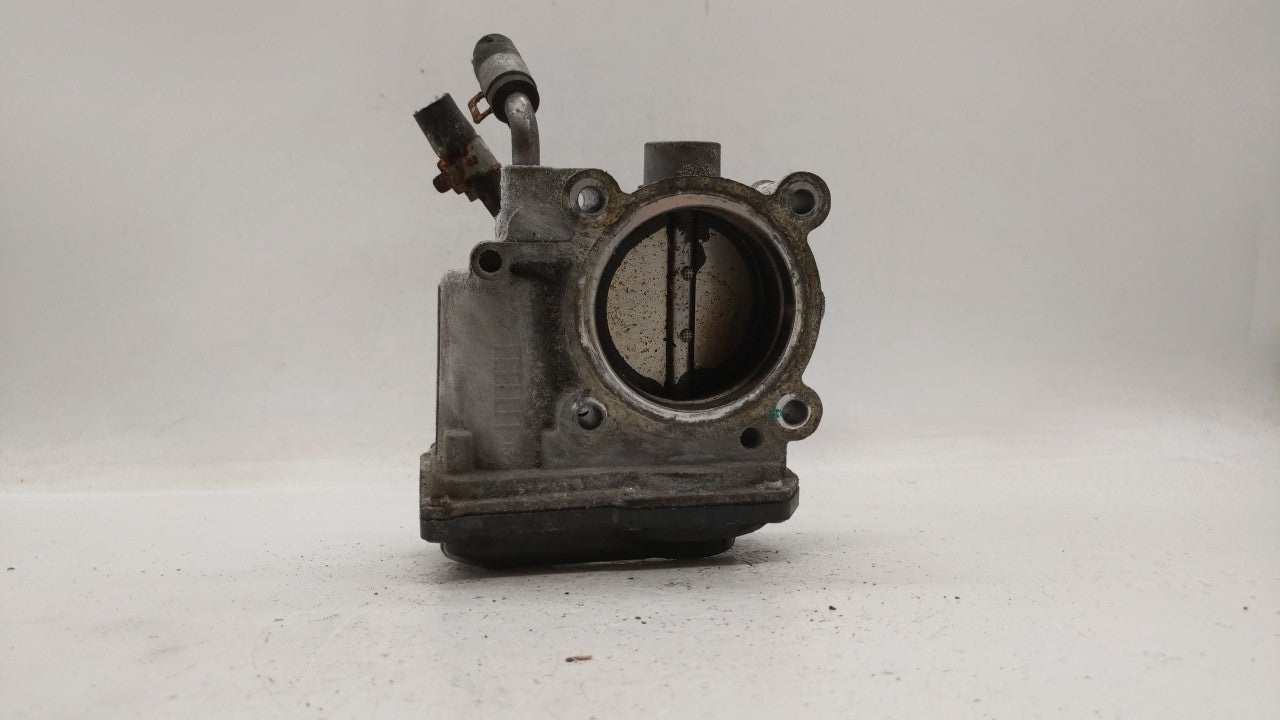 2011-2018 Hyundai Elantra Throttle Body P/N:35100-2E000 Fits Fits 2011 2012 2013 2014 2015 2016 2017 2018 2019 OEM Used Auto