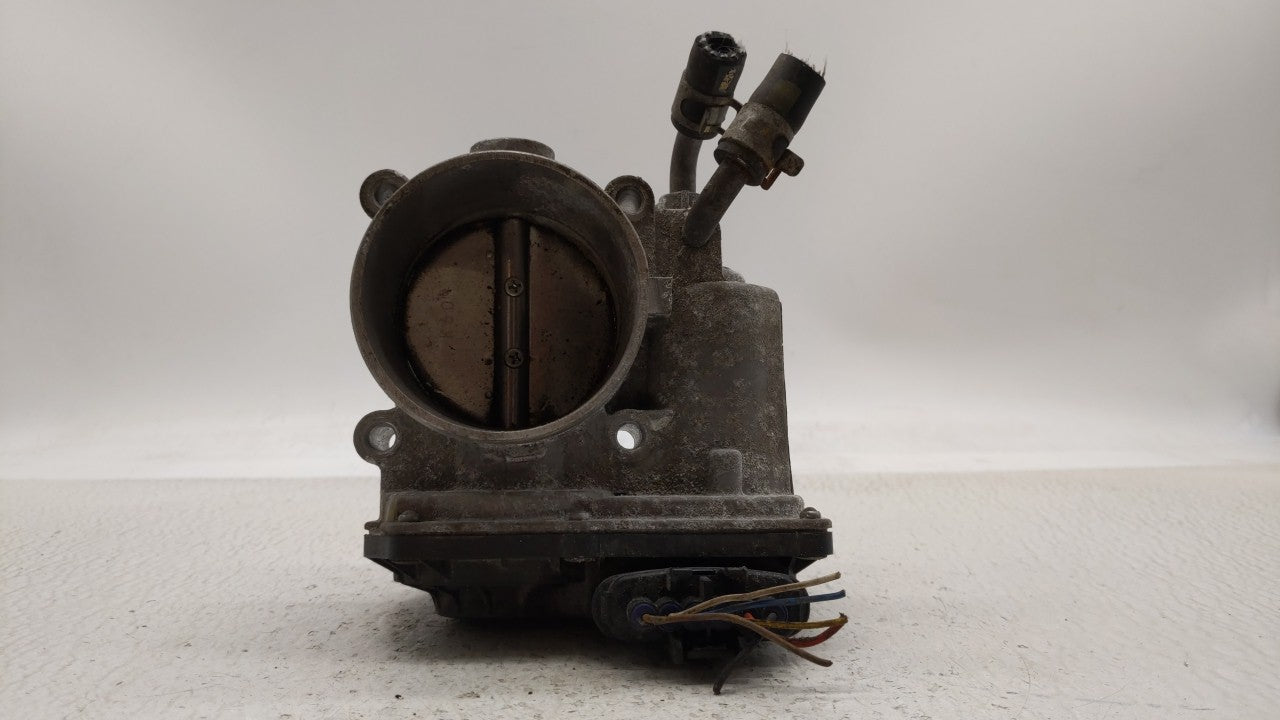 2011-2018 Hyundai Elantra Throttle Body P/N:35100-2E000 Fits Fits 2011 2012 2013 2014 2015 2016 2017 2018 2019 OEM Used Auto