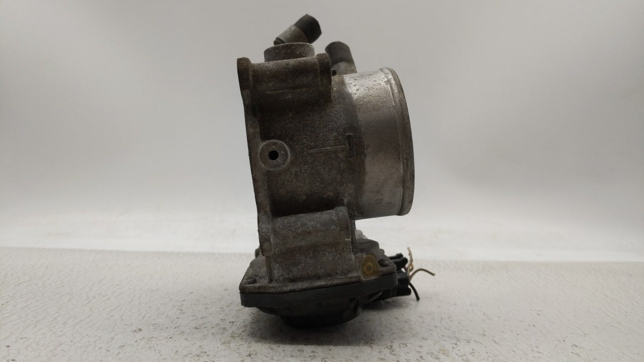 2011-2018 Hyundai Elantra Throttle Body P/N:35100-2E000 Fits Fits 2011 2012 2013 2014 2015 2016 2017 2018 2019 OEM Used Auto