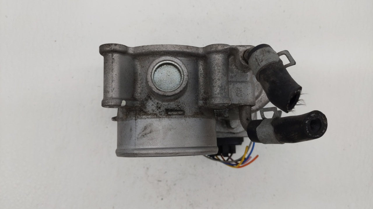 2011-2018 Hyundai Elantra Throttle Body P/N:35100-2E000 Fits Fits 2011 2012 2013 2014 2015 2016 2017 2018 2019 OEM Used Auto