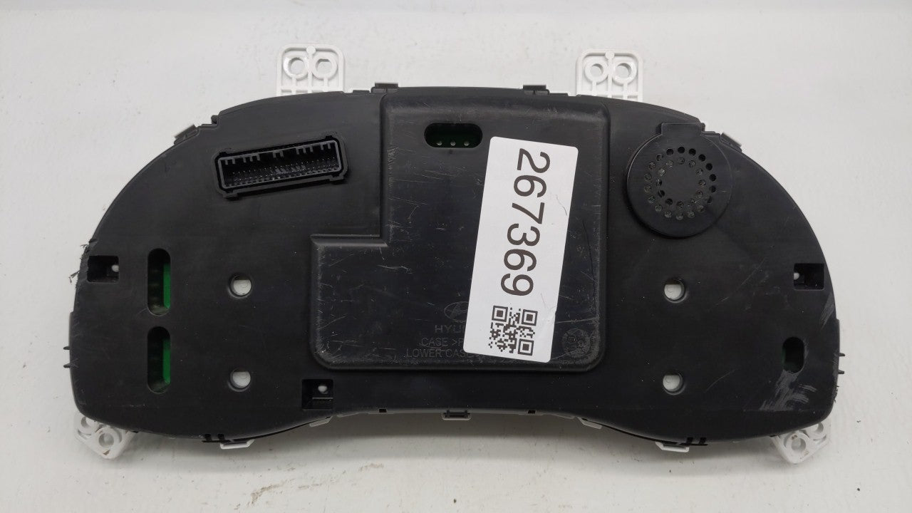 2017-2018 Hyundai Elantra Instrument Cluster Speedometer Gauges P/N:94001-F3011 94001-F3010 Fits Fits 2017 2018 OEM Used Aut