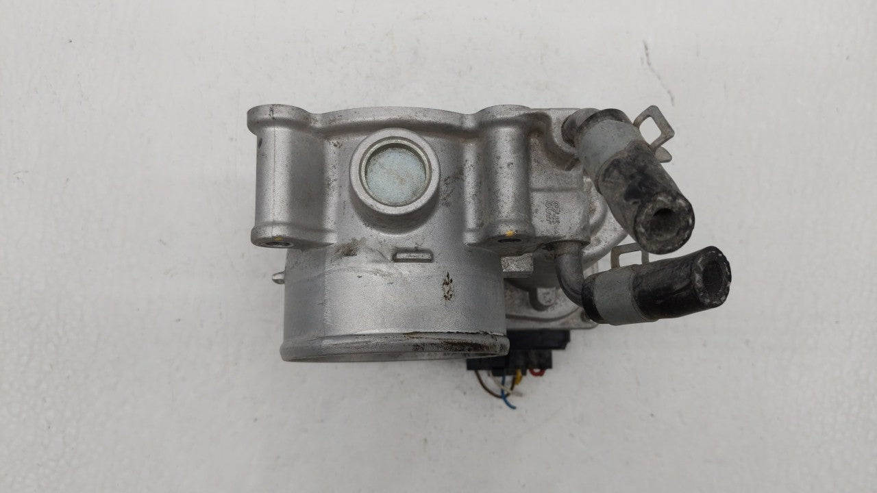 2011-2018 Hyundai Elantra Throttle Body P/N:35100-2E000 Fits Fits 2011 2012 2013 2014 2015 2016 2017 2018 2019 OEM Used Auto