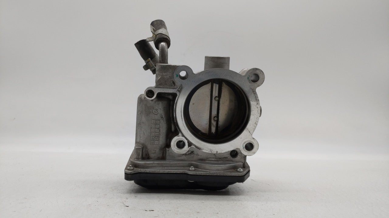 2011-2018 Hyundai Elantra Throttle Body P/N:35100-2E000 Fits Fits 2011 2012 2013 2014 2015 2016 2017 2018 2019 OEM Used Auto