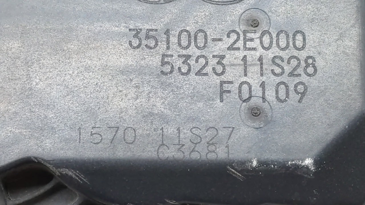 2011-2018 Hyundai Elantra Throttle Body P/N:35100-2E000 Fits Fits 2011 2012 2013 2014 2015 2016 2017 2018 2019 OEM Used Auto