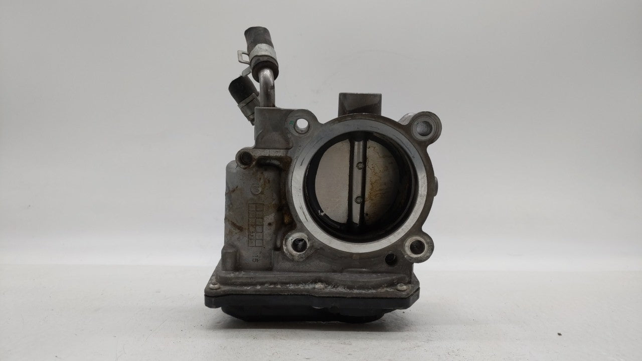 2011-2018 Hyundai Elantra Throttle Body P/N:35100-2E000 Fits Fits 2011 2012 2013 2014 2015 2016 2017 2018 2019 OEM Used Auto
