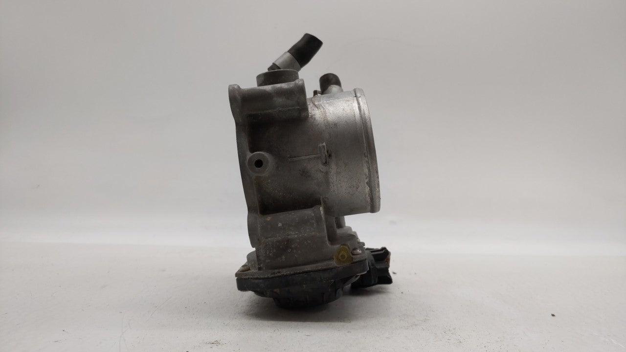 2011-2018 Hyundai Elantra Throttle Body P/N:35100-2E000 Fits Fits 2011 2012 2013 2014 2015 2016 2017 2018 2019 OEM Used Auto
