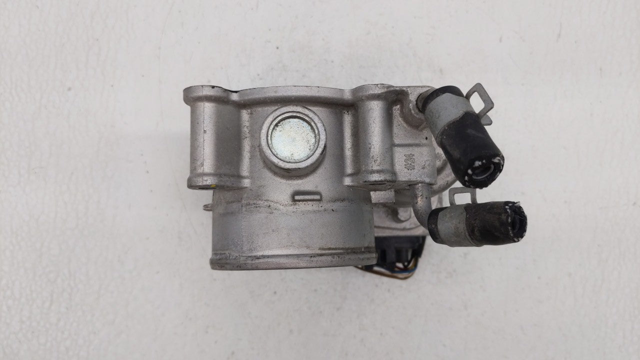 2011-2018 Hyundai Elantra Throttle Body P/N:35100-2E000 Fits Fits 2011 2012 2013 2014 2015 2016 2017 2018 2019 OEM Used Auto