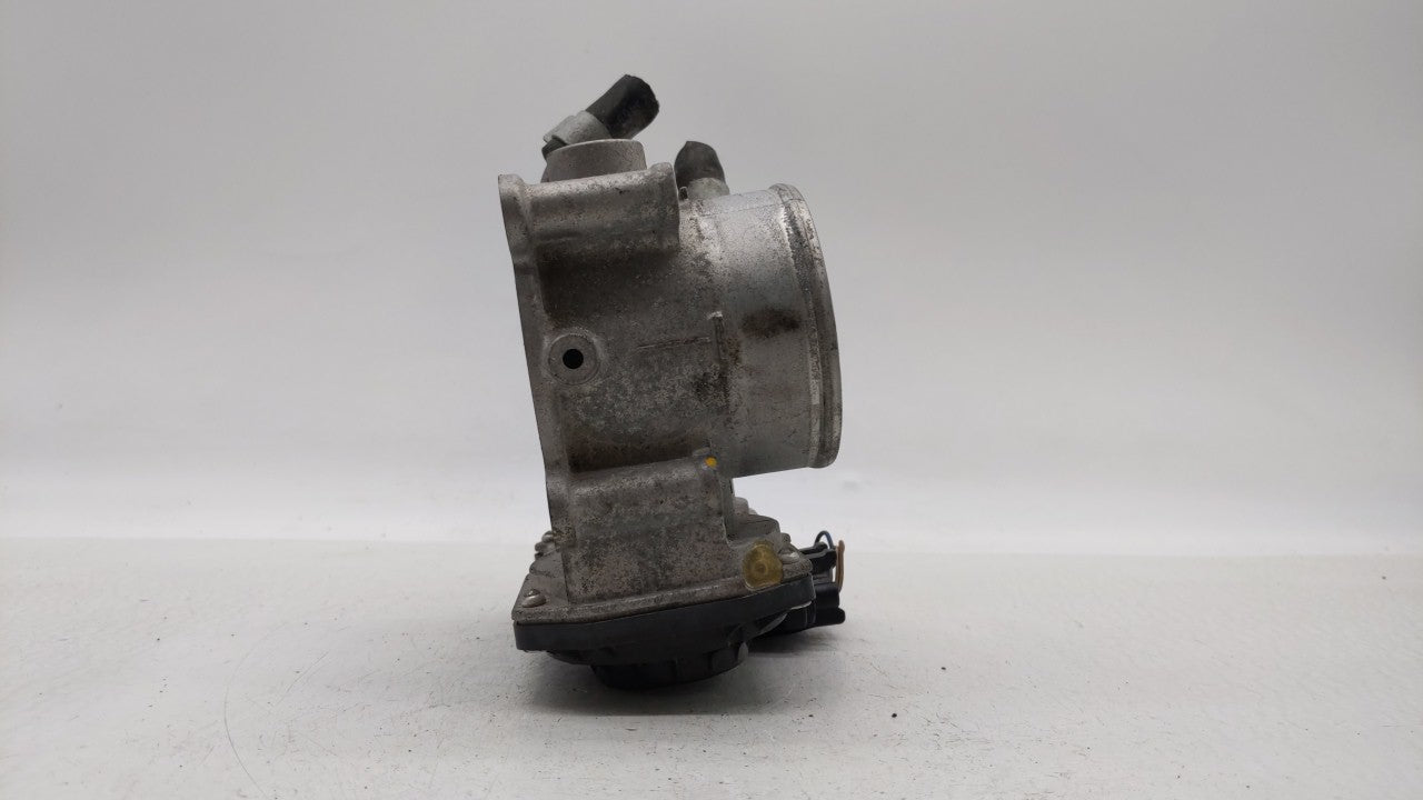 2011-2018 Hyundai Elantra Throttle Body P/N:35100-2E000 Fits Fits 2011 2012 2013 2014 2015 2016 2017 2018 2019 OEM Used Auto