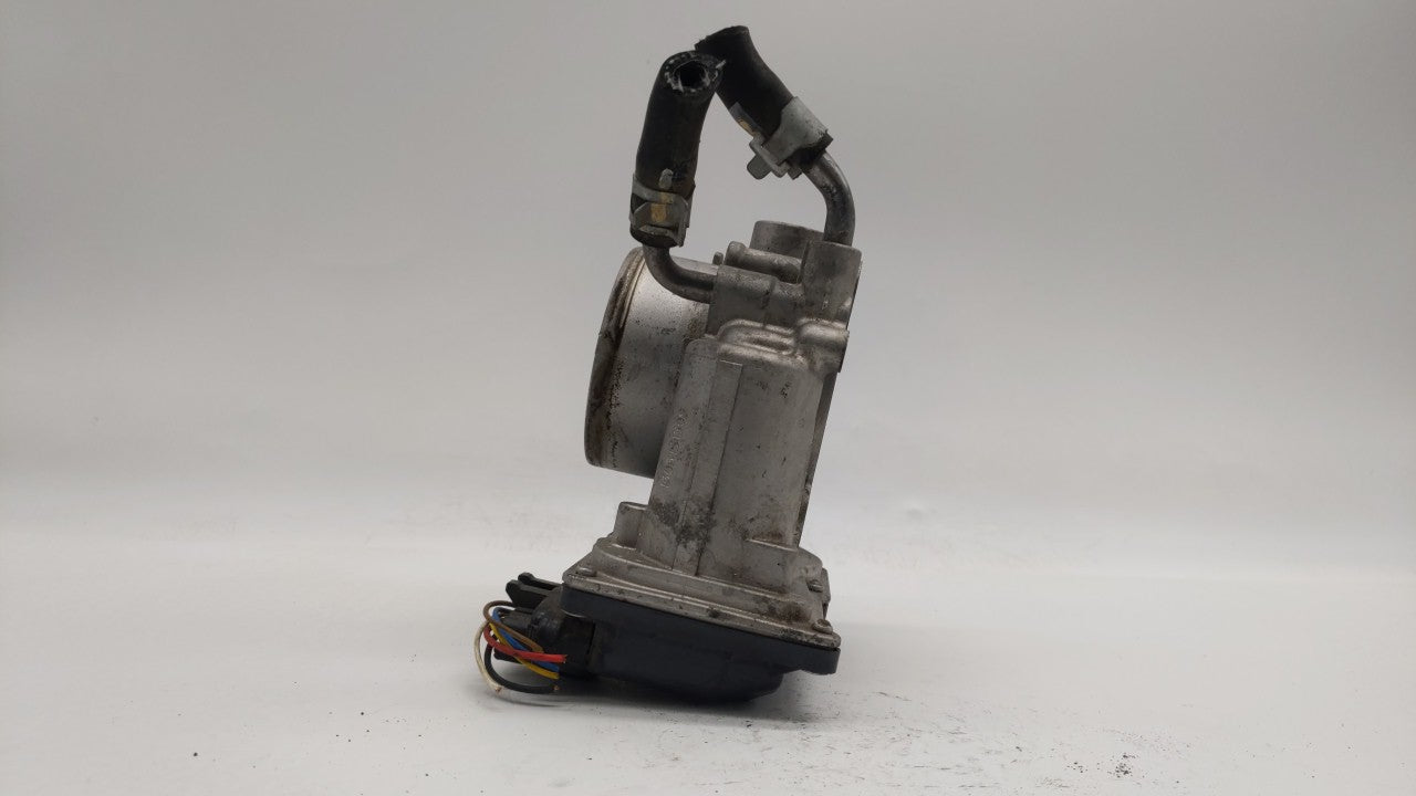 2011-2018 Hyundai Elantra Throttle Body P/N:35100-2E000 Fits Fits 2011 2012 2013 2014 2015 2016 2017 2018 2019 OEM Used Auto